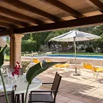 Villa Tomas